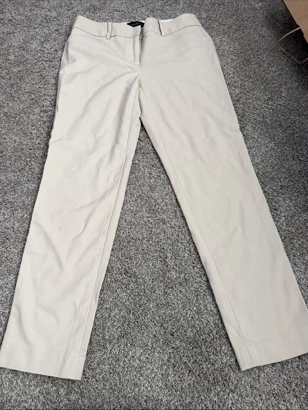 Talbots Hampshire Sz.4 khaki pants,